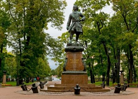Monument to Peter I in Kronstadt